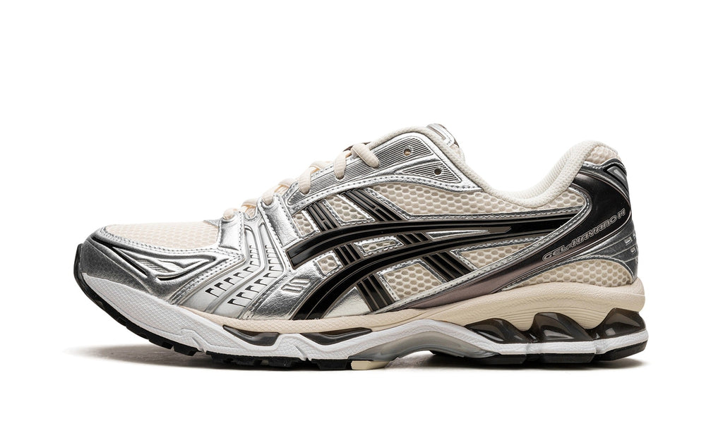 ASICS GEL-Kayano 14 Sneakers in Cream & Silver