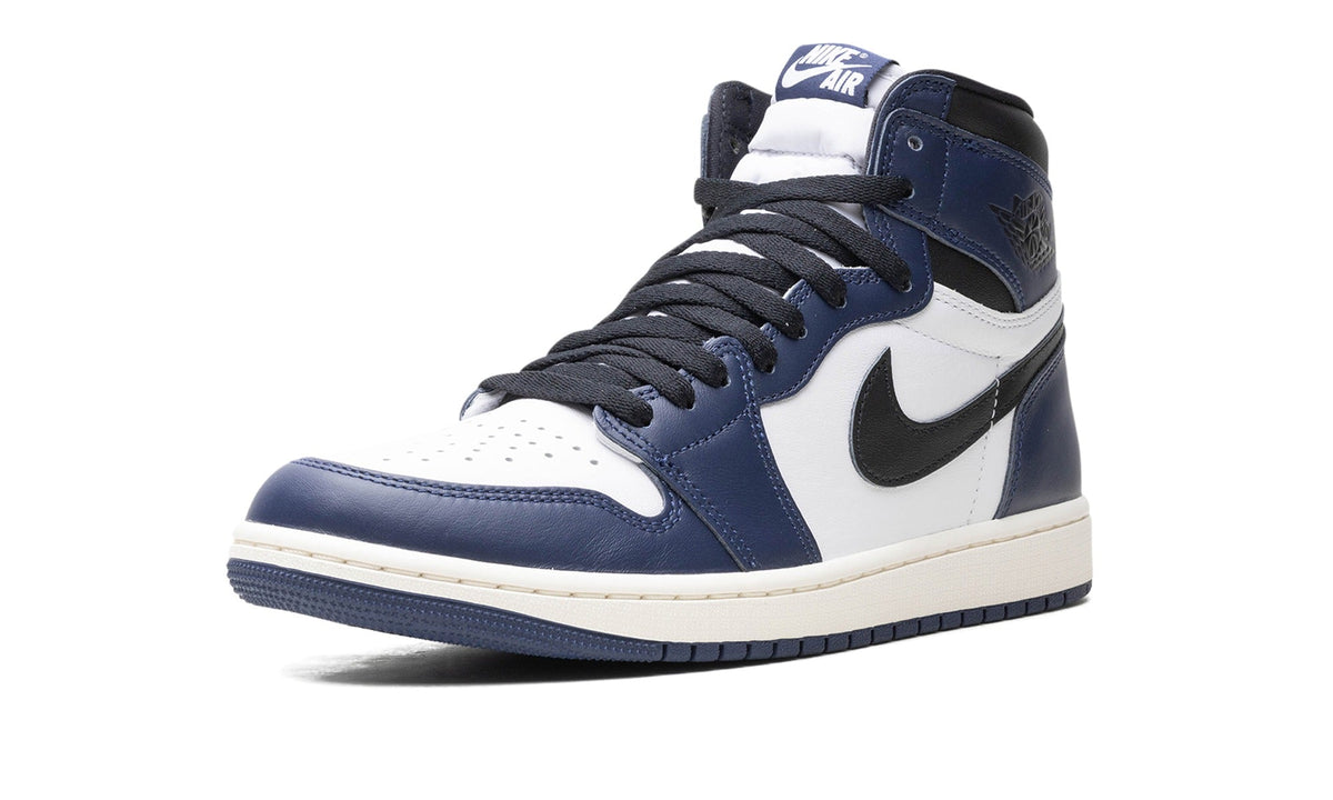 Air Jordan 1 High Sneakers – Navy, White & Black
