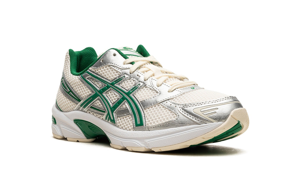 ASICS GEL-1130 Sneakers – Cream, Silver & Green