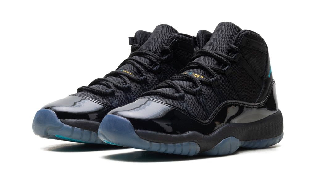 Air Jordan 11 High-Top Sneakers – Black & Blue