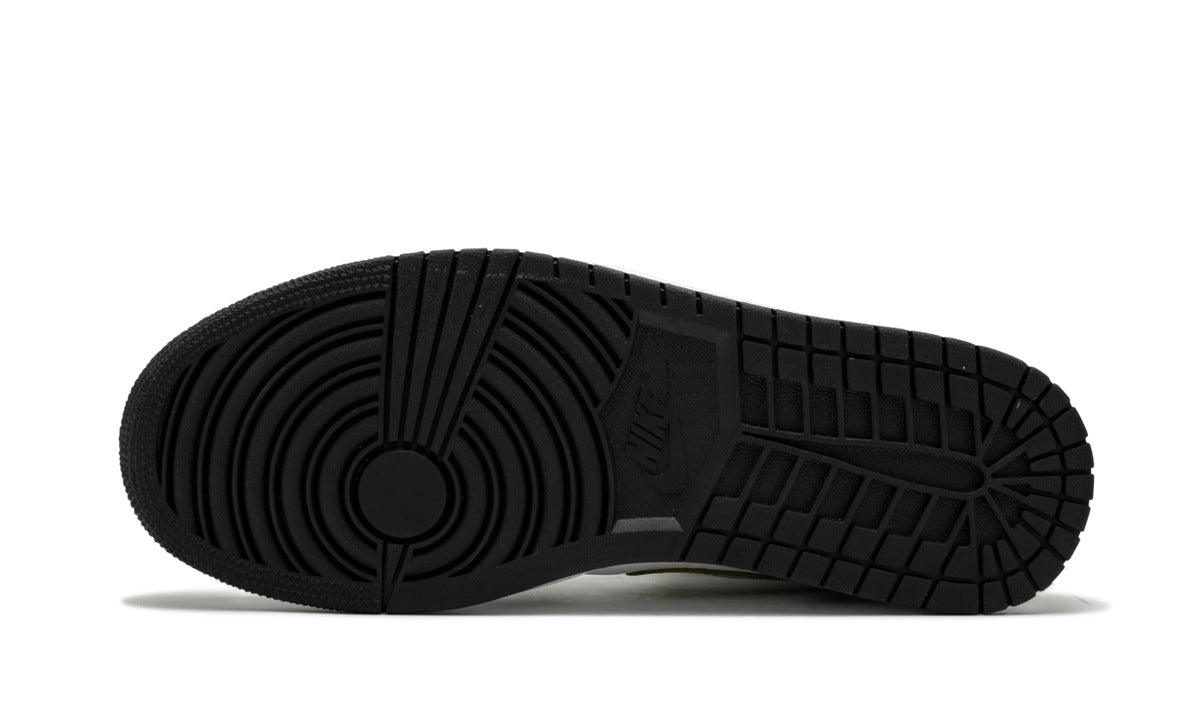 Air Jordan 1 Mid Sneakers – White, Black & Metallic Gold