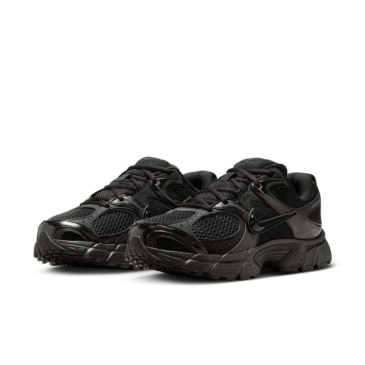 Nike V5 RNR Sneakers – Black & Anthracite