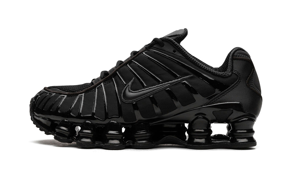 Nike Shox TL Sneakers in Black