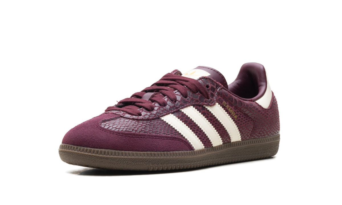 adidas Samba OG Sneakers in Deep Burgundy