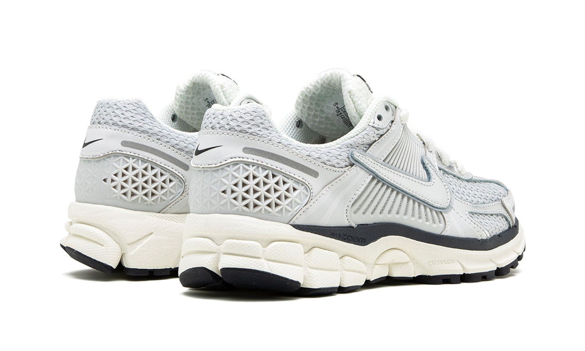 Nike Vomero 5 Sneakers in White & Grey