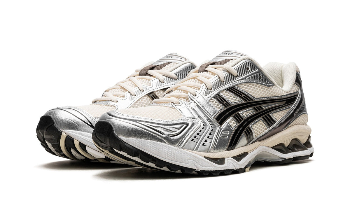ASICS GEL-Kayano 14 Sneakers in Cream & Silver